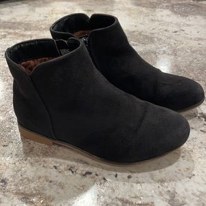 Cat and Jack Black Ankle Boots Size 12
